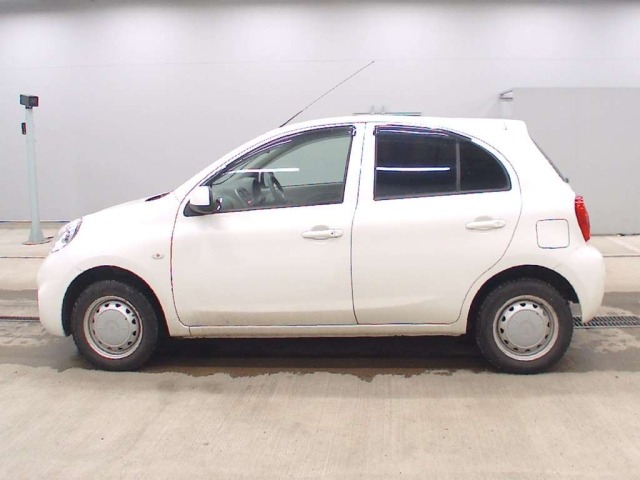 Nissan MARCH 2017 7745054-4