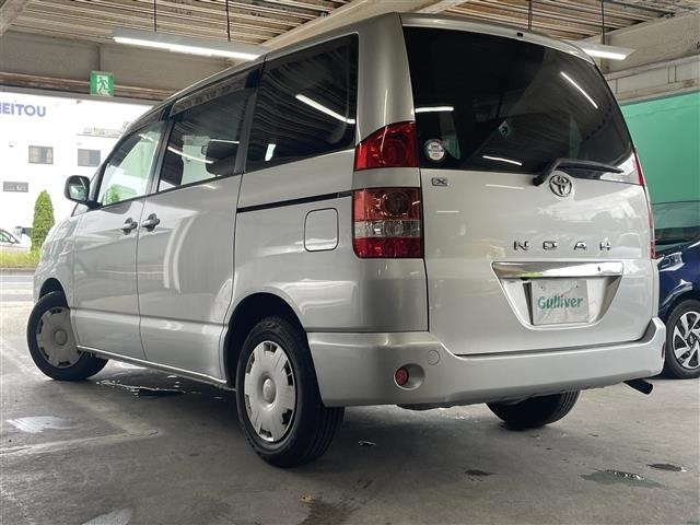 Toyota NOAH 2002 7737927-3