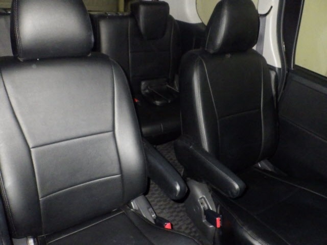 Toyota NOAH 2013 7738072-8