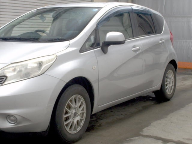 Nissan NOTE 2013 7744734-4