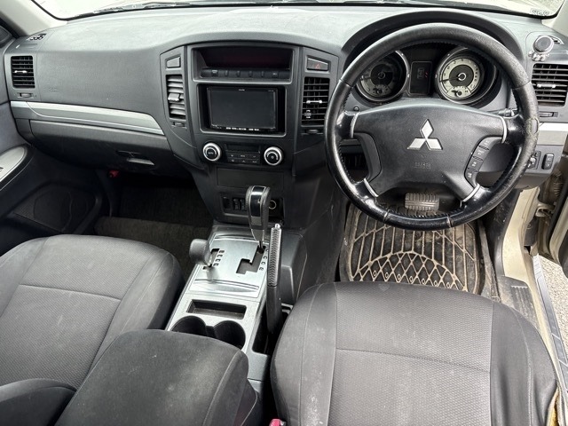 Mitsubishi PAJERO 2011 7733661-4