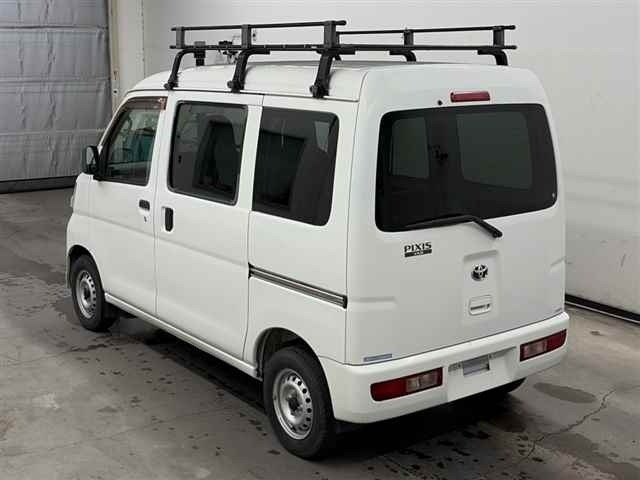 Toyota PIXIS VAN 2014 7743684-1