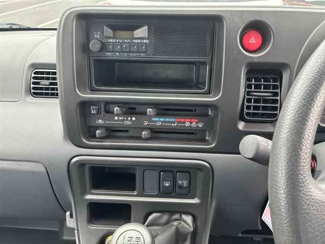 Toyota PIXIS VAN 2014 7743684-6