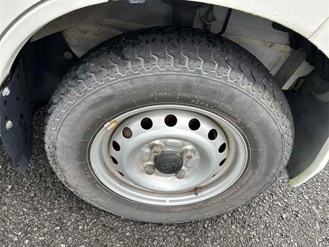 Toyota PIXIS VAN 2014 7743684-9