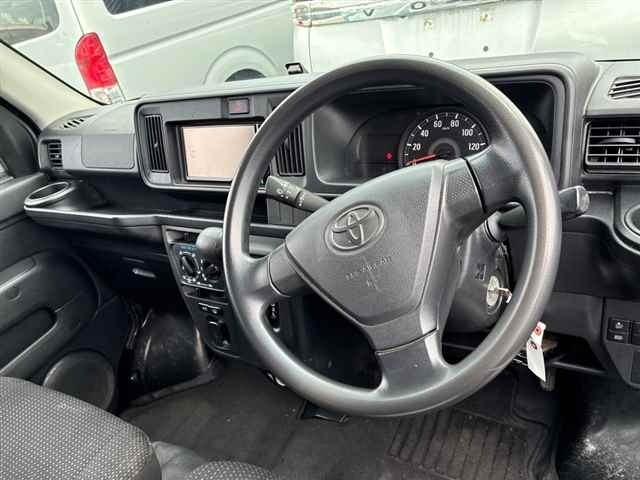 Toyota PIXIS VAN 2020 7743685-3