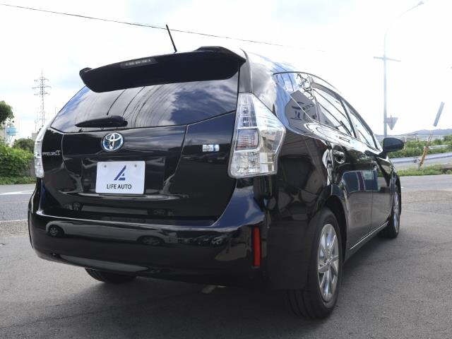Toyota PRIUS 2014 7745258-16