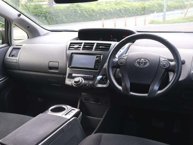 Toyota PRIUS 2014 7745258-4