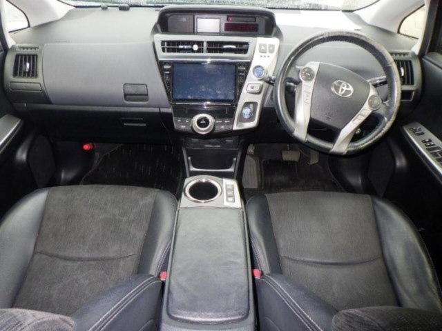 Toyota PRIUS 2016 7745260-3
