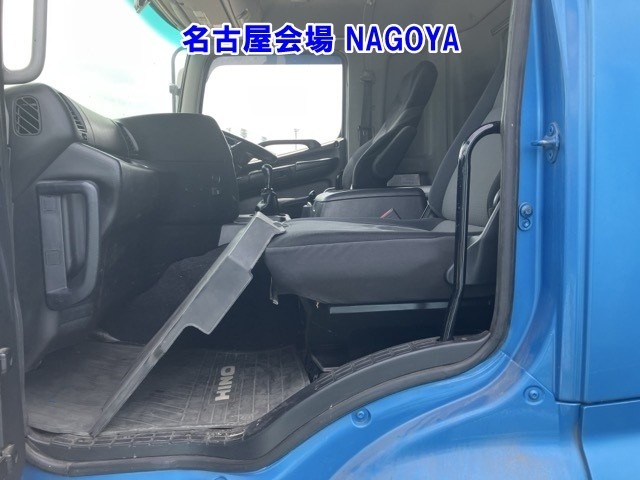 Hino PROFIA 2011 7742299-5