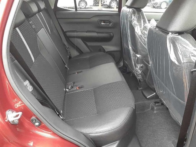 Daihatsu ROCKY 2026 7736886-10