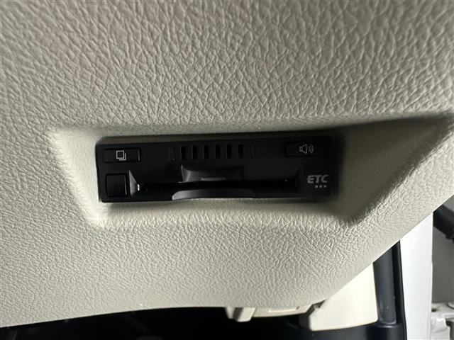Toyota SIENTA 2017 7736152-10