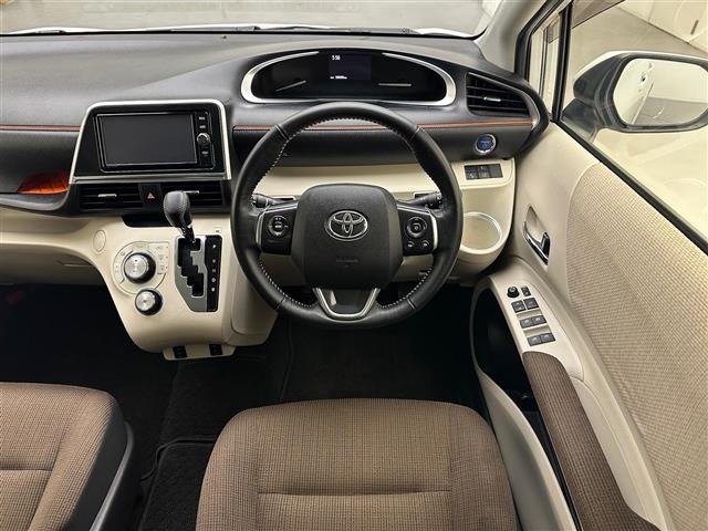 Toyota SIENTA 2017 7736152-23