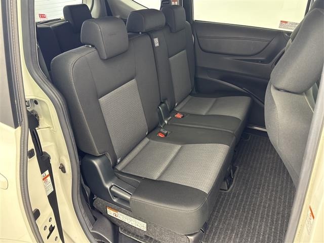 Toyota SIENTA 2021 7736163-11