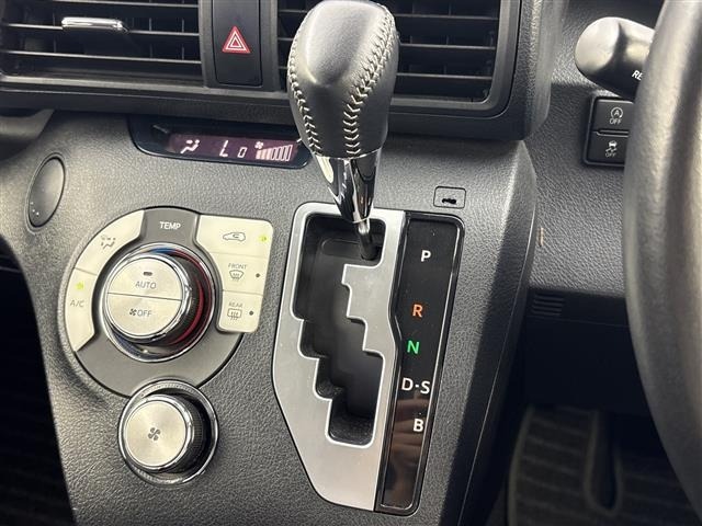 Toyota SIENTA 2021 7736163-18
