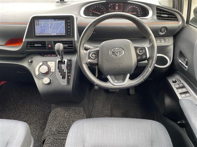 Toyota SIENTA 2015 7736196-15