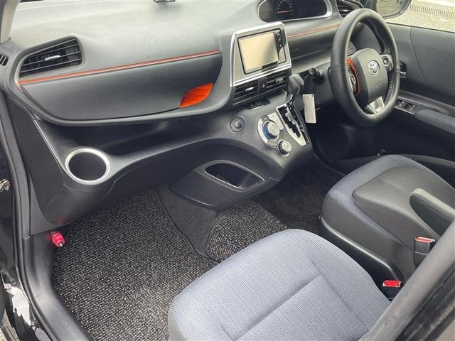 Toyota SIENTA 2015 7736196-23