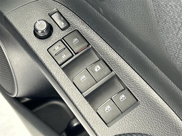 Toyota SIENTA 2017 7736210-6