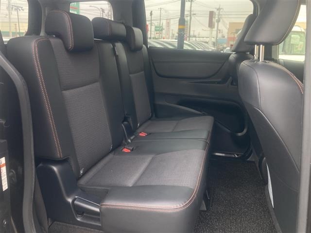 Toyota SIENTA 2017 7736227-10