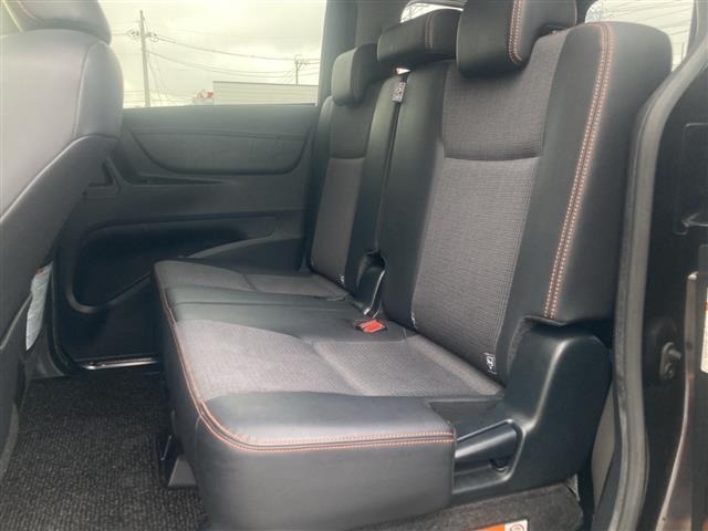 Toyota SIENTA 2017 7736227-11