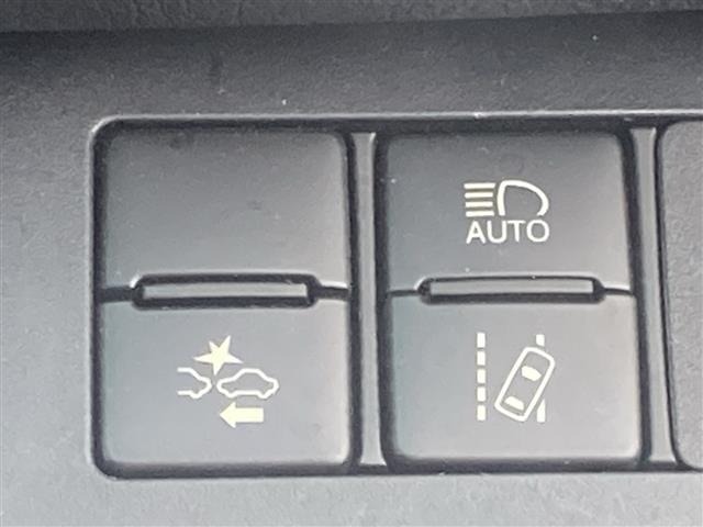 Toyota SIENTA 2017 7736227-18