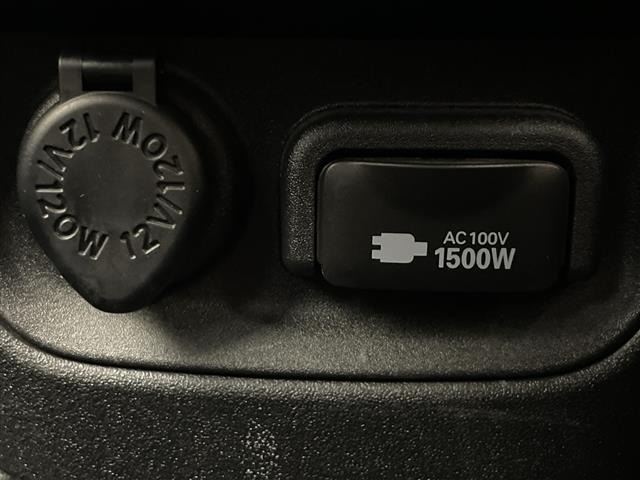 Toyota SIENTA 2023 7736257-18