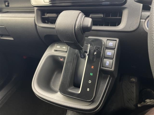 Toyota SIENTA 2023 7736257-22