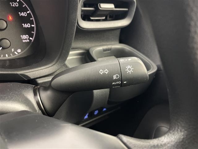 Toyota SIENTA 2023 7736257-5