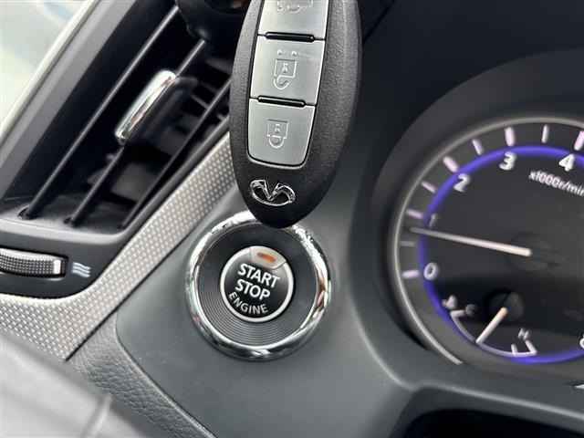 Nissan SKYLINE 2016 7737590-19