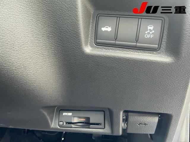Nissan SKYLINE 2026 7737616-17