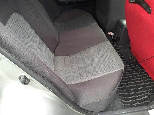 Nissan SKYLINE 2000 7737621-10