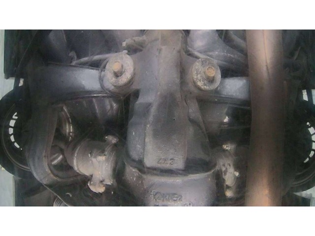 Nissan SKYLINE 2000 7737621-13