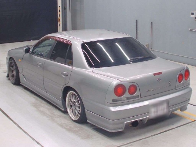 Nissan SKYLINE 2000 7737621-6