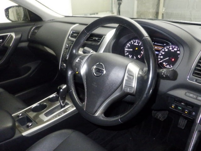 Nissan TEANA 2017 7745102-3