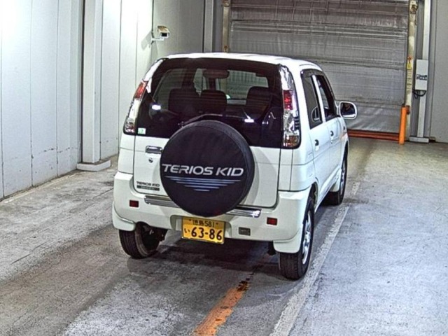 Daihatsu TERIOS KID 2009 7743715-5