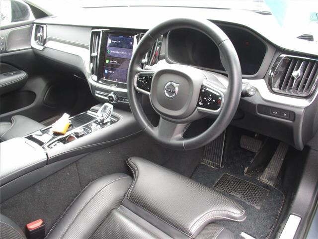 Volvo V60 2023 7738761-3