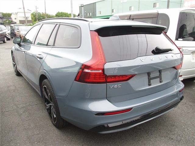 Volvo V60 2023 7738761-7