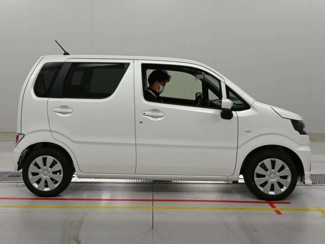 Suzuki WAGON R 2026 7741217-3