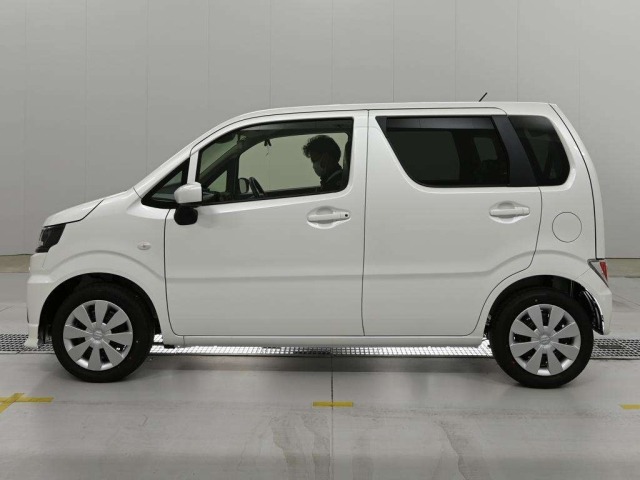 Suzuki WAGON R 2026 7741217-4