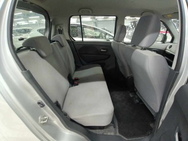 Suzuki WAGON R 2015 7741231-12