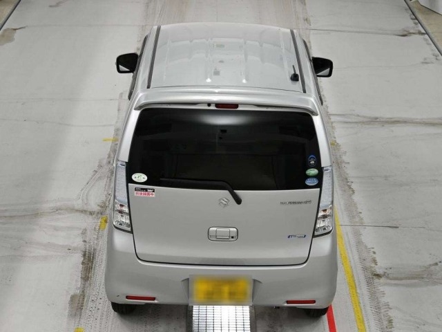 Suzuki WAGON R 2015 7741231-8