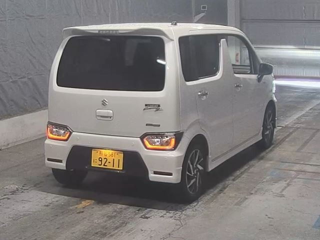 Suzuki WAGON R 2025 7741293-1