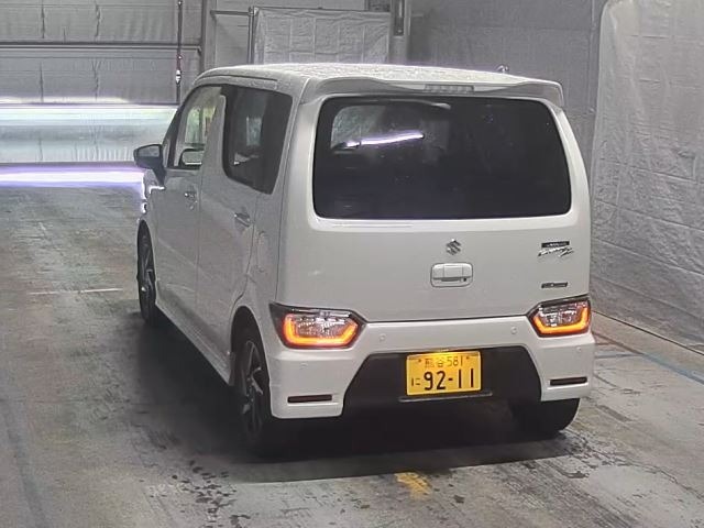 Suzuki WAGON R 2025 7741293-8