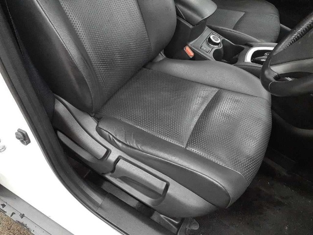 Nissan X-TRAIL 2015 7741784-8