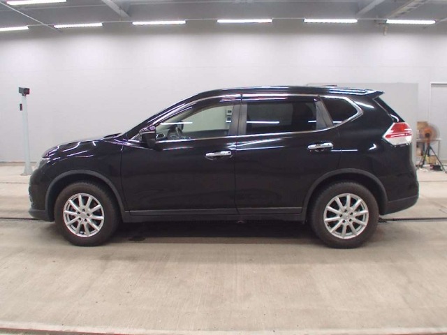 Nissan X-TRAIL 2015 7741795-4