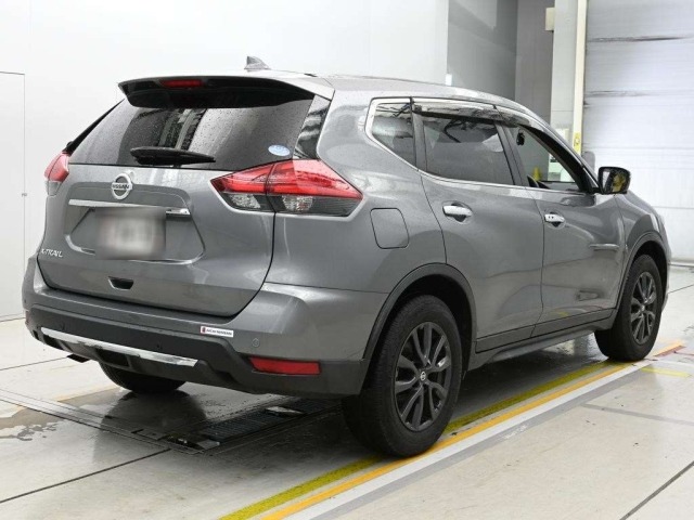 Nissan X-TRAIL 2021 7741813-1