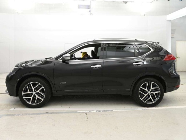 Nissan X-TRAIL 2021 7741814-4