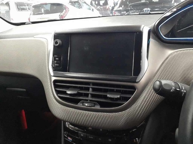 Peugeot 2008 2015 7765591-12