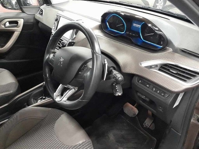 Peugeot 2008 2015 7765591-9