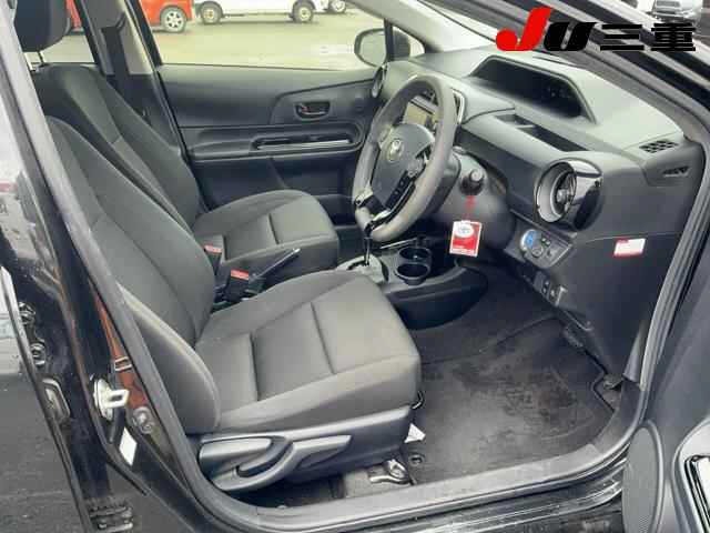 Toyota AQUA 2019 7770612-4