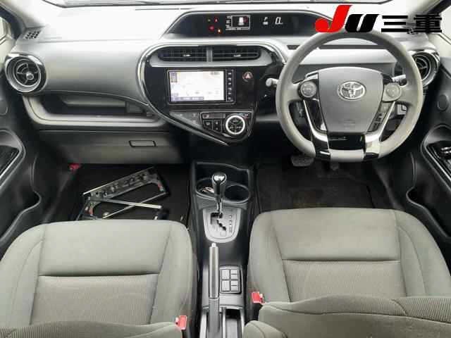 Toyota AQUA 2019 7770612-8